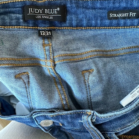 Judy Blue Straight Leg Jeans in Dark Blue, size 13 - Picture 5 of 6